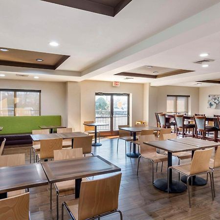 Comfort Suites Southpark Колониал Хайтс Екстериор снимка