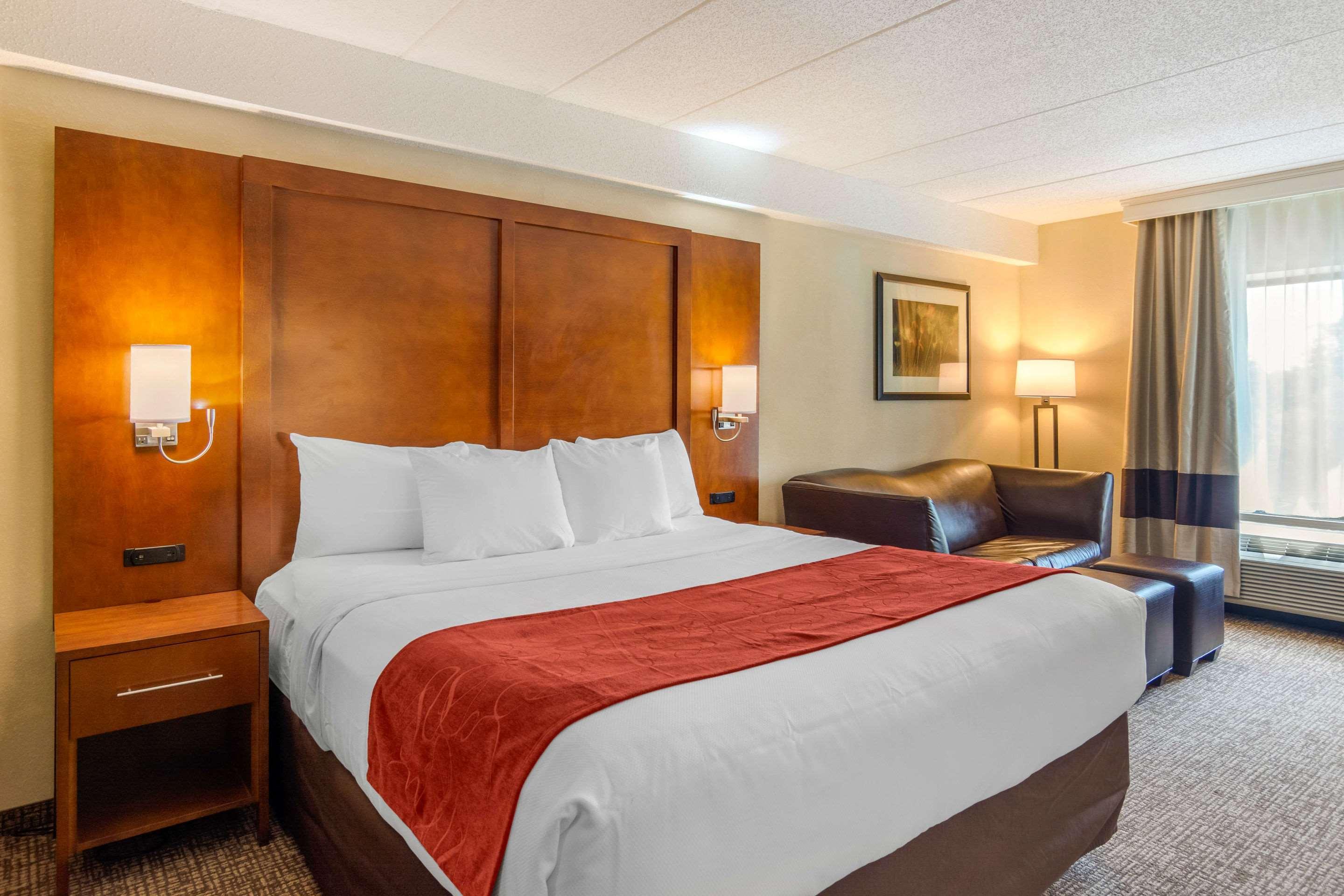 Comfort Suites Southpark Колониал Хайтс Екстериор снимка