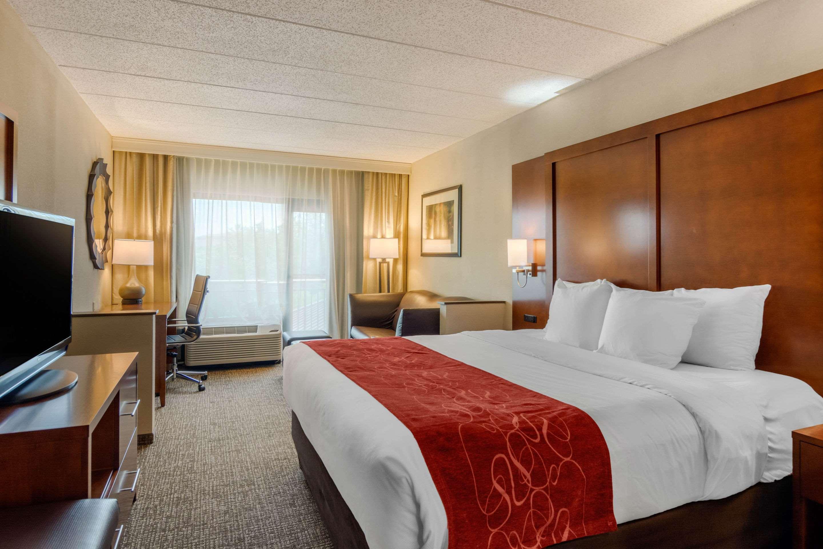 Comfort Suites Southpark Колониал Хайтс Екстериор снимка