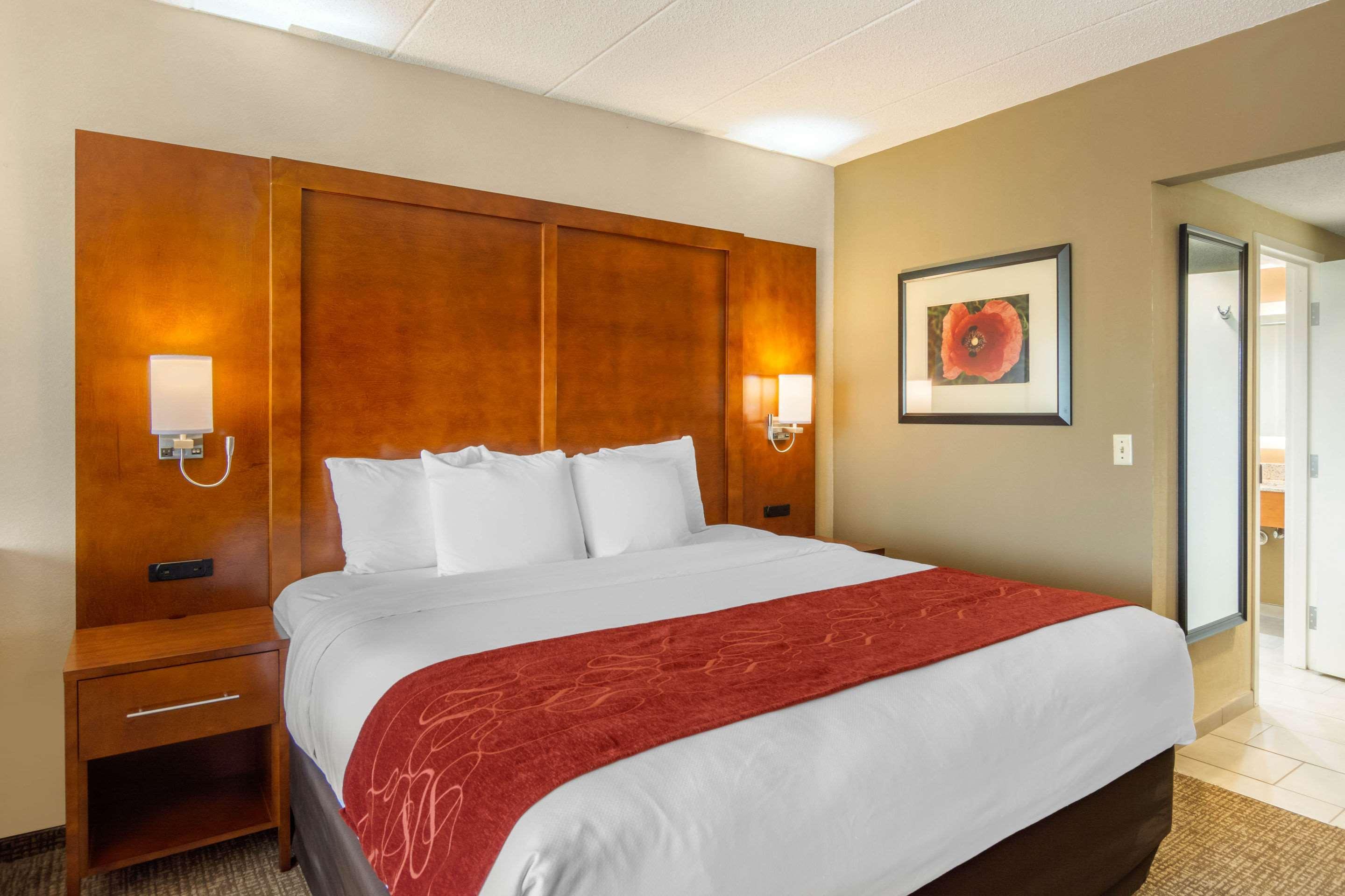 Comfort Suites Southpark Колониал Хайтс Екстериор снимка