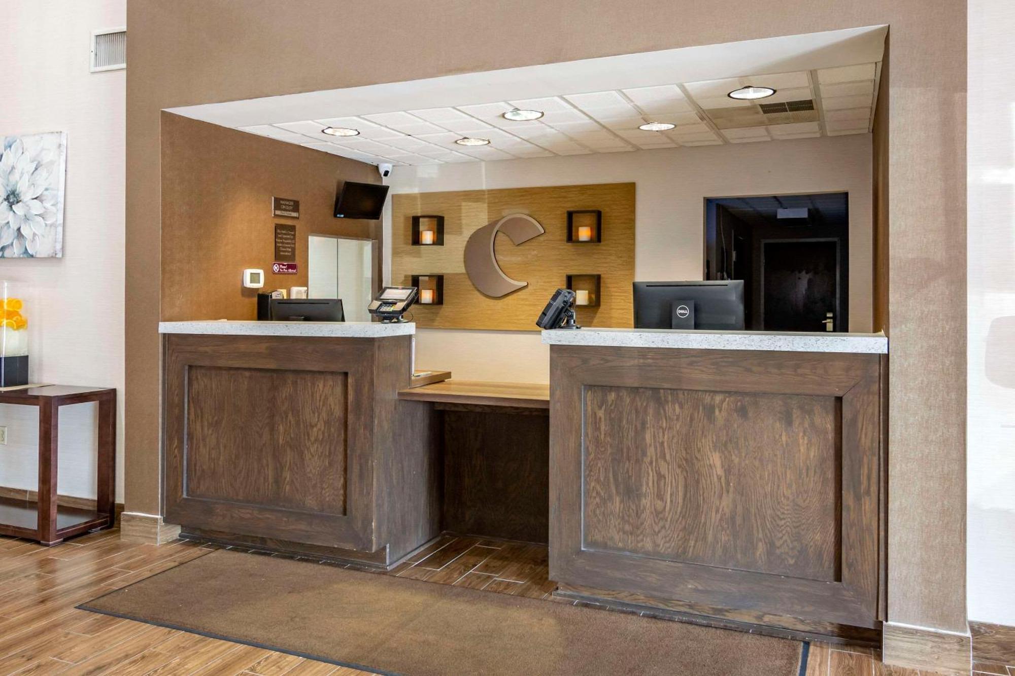 Comfort Suites Southpark Колониал Хайтс Екстериор снимка